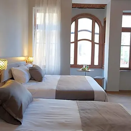 Hotel Adamantides *